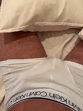 Snapshot of Mr_Tomato chatting on 02-02-26, 09:41 Mr Tomato online show from 02-02-26, 09:41