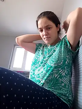 Snapshot of Lina_Charm chatting on 01-10-26, 10:50 Lina Charm online show from 01-10-26, 10:50