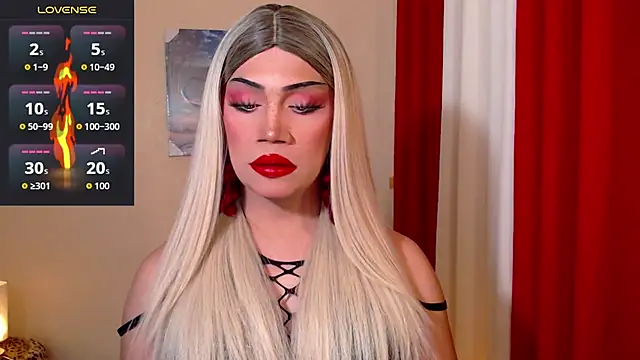 Snapshot of deliciousClaire chatting on 01-16-26, 12:03 deliciousClaire online show from 01-16-26, 12:03