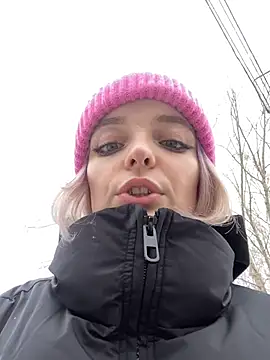 Snapshot of aka_Blonde chatting on 02-15-26, 07:51 aka Blonde online show from 02-15-26, 07:51