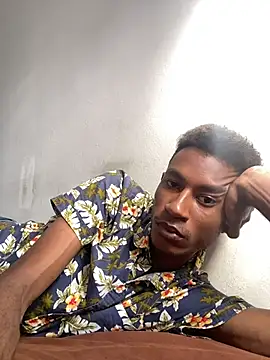 Snapshot of twink_gabrielll chatting on 06-24-26, 08:41 twink gabrielll online show from 06-24-26, 08:41