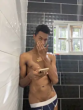 Snapshot of twink_gabrielll chatting on 07-12-26, 08:33 twink gabrielll online show from 07-12-26, 08:33