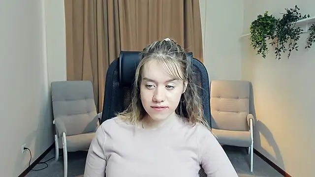 AnnTrefry online show from 01-10-26, 08:49