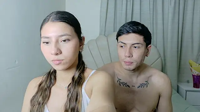 Snapshot of ScarlettAndLucas chatting on 05-27-26, 02:30 ScarlettAndLucas online show from 05-27-26, 02:30