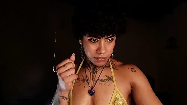 Canela Osada  online show from 02-03-26, 01:27