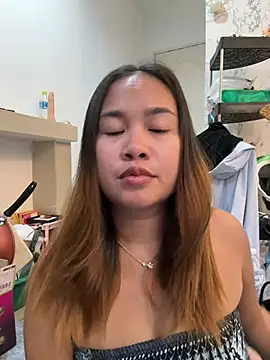 Ponthip online show from 04-21-26, 01:06