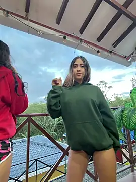 l0lita emi online show from 04-03-26, 11:08