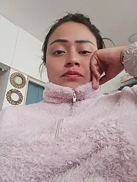 gabriela grace1 online show from 04-20-26, 02:09