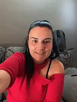 Snapshot of Alice_Dan chatting on 04-30-26, 02:56 Alice Dan online show from 04-30-26, 02:56