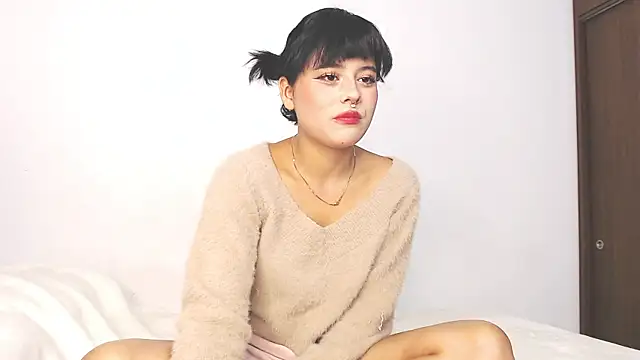 Snapshot of Yumicoco_ chatting on 01-12-26, 01:27 Yumicoco online show from 01-12-26, 01:27