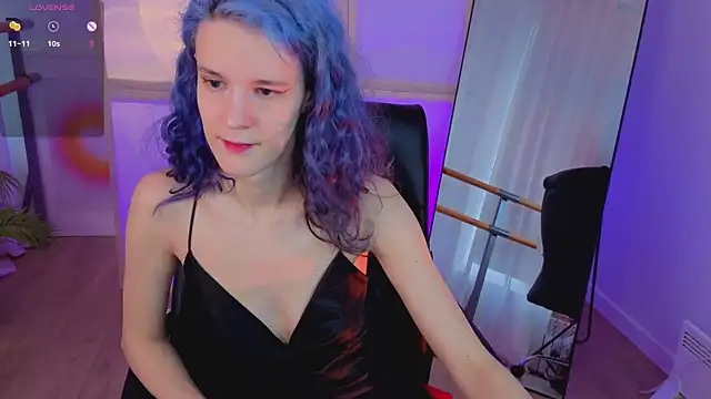 AuraLaunni online show from 03-12-26, 07:03