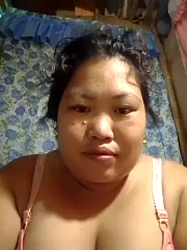 Snapshot of pinay_rose14 chatting on 06-09-26, 01:06 pinay rose14 online show from 06-09-26, 01:06