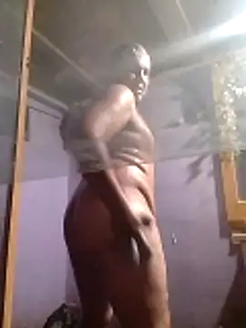 Guanatos13 online show from 02-23-26, 04:21