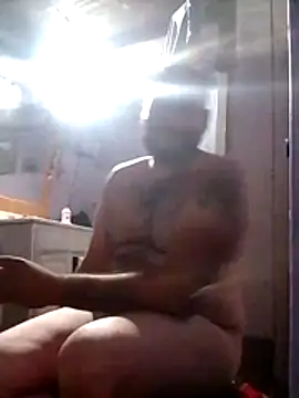 Guanatos13 online show from 04-09-26, 03:50