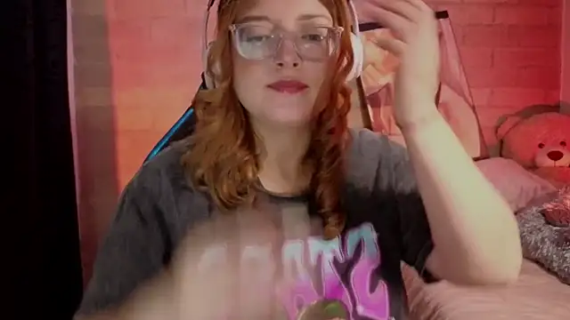 Mia Franklyn online show from 04-12-26, 07:41