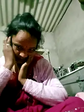 Snapshot of kiiuu_sexe chatting on 02-17-26, 12:51 kiiuu sexe online show from 02-17-26, 12:51