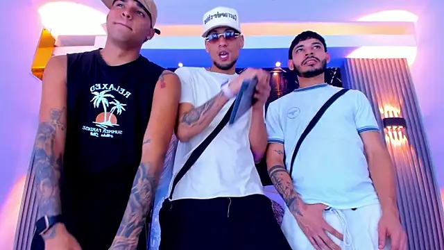 The Gods In Diamonds online show from 02-11-26, 08:14