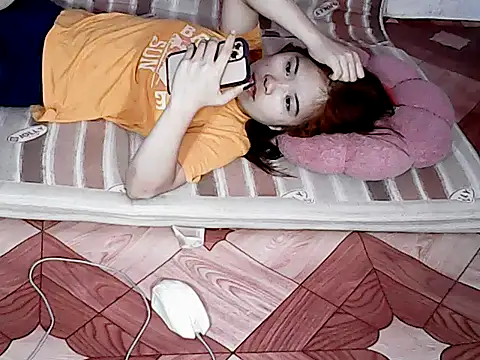 Snapshot of xxhotamizinggirl chatting on 06-09-26, 08:26 xxhotamizinggirl online show from 06-09-26, 08:26
