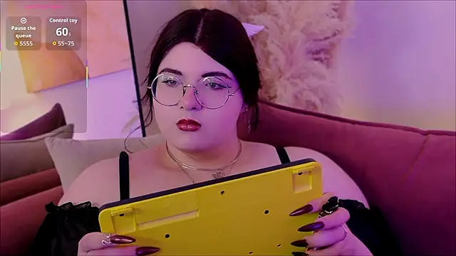 Siena aa online show from 03-10-26, 02:11