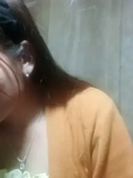 Snapshot of jjennyyy chatting on 05-03-26, 02:56 jjennyyy online show from 05-03-26, 02:56