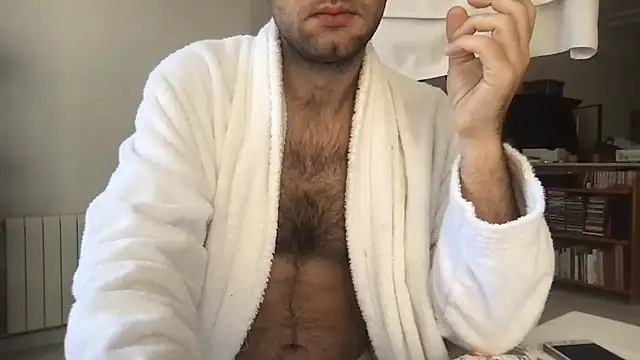 Snapshot of nnatural94 chatting on 01-11-26, 09:36 nnatural94 online show from 01-11-26, 09:36