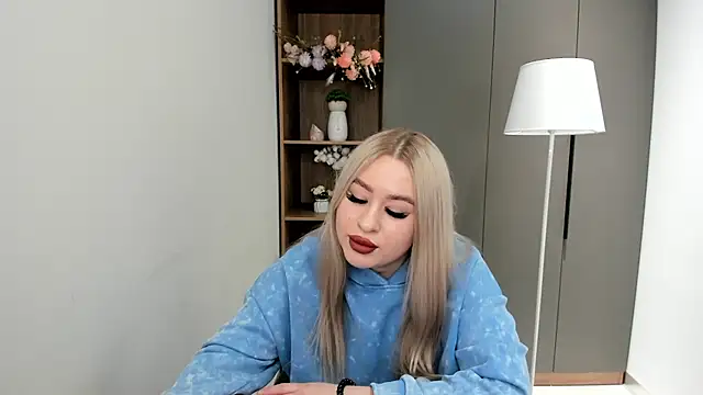 MuoiBream online show from 01-12-26, 04:07