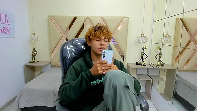 Anyelo Twink online show from 03-04-26, 08:15