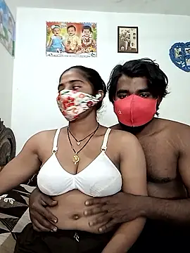 Snapshot of Angel_eyes00 chatting on 01-18-26, 04:44 Angel eyes00 online show from 01-18-26, 04:44