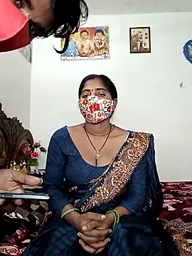 Snapshot of Angel_eyes00 chatting on 02-01-26, 05:22 Angel eyes00 online show from 02-01-26, 05:22