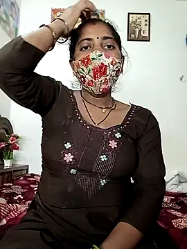 Snapshot of Angel_eyes00 chatting on 03-12-26, 07:42 Angel eyes00 online show from 03-12-26, 07:42