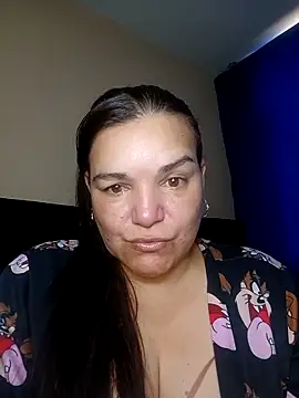 Snapshot of lee_hot chatting on 02-07-26, 04:11 lee hot online show from 02-07-26, 04:11