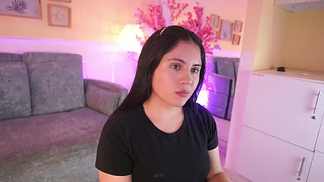 AnaliaVera online show from 01-13-26, 06:57