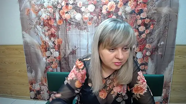 Snapshot of VeronicaSvitt chatting on 02-04-26, 01:28 VeronicaSvitt online show from 02-04-26, 01:28