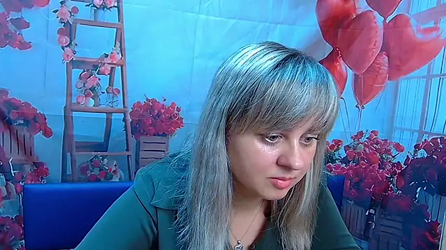 Snapshot of VeronicaSvitt chatting on 02-11-26, 02:22 VeronicaSvitt online show from 02-11-26, 02:22