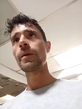 torvyHot online show from 03-23-26, 07:18