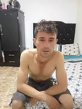 torvyHot online show from 06-18-26, 08:57