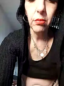 Snapshot of Juguetonafogosa5 chatting on 05-27-26, 05:26 Juguetonafogosa5 online show from 05-27-26, 05:26