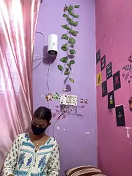 MissHermione2 online show from 04-12-26, 05:56