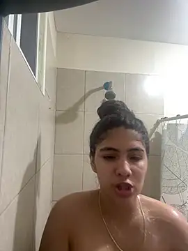 Snapshot of diosa_sofia19 chatting on 05-23-26, 03:34 diosa sofia19 online show from 05-23-26, 03:34