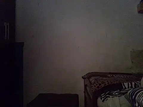 Snapshot of xxxlatino31 chatting on 01-11-26, 05:45 xxxlatino31 online show from 01-11-26, 05:45