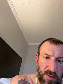 Snapshot of AverageSexFiends69 chatting on 02-28-26, 01:01 AverageSexFiends69 online show from 02-28-26, 01:01