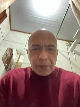 Snapshot of dogfrota chatting on 06-12-26, 09:14 dogfrota online show from 06-12-26, 09:14