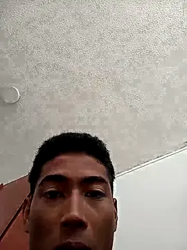 Snapshot of CrIs1dtian3 chatting on 01-14-26, 03:28 CrIs1dtian3 online show from 01-14-26, 03:28