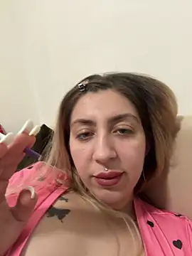 Snapshot of dalia0710 chatting on 01-31-26, 09:57 dalia0710 online show from 01-31-26, 09:57