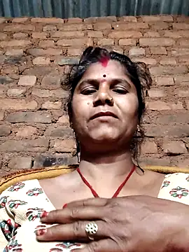 Hot di97 online show from 03-09-26, 11:09