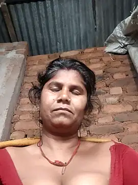 Hot di97 online show from 04-16-26, 12:00