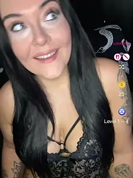Miss CurvesXXX online show from 06-18-26, 10:36