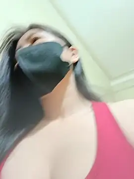 Snapshot of Lyly-68688 chatting on 06-13-26, 02:59 Lyly-68688 online show from 06-13-26, 02:59