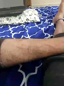 Snapshot of KGF786 chatting on 01-12-26, 03:34 KGF786 online show from 01-12-26, 03:34