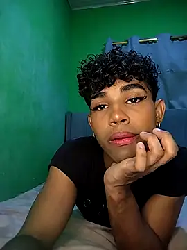 Snapshot of honey_hott chatting on 01-12-26, 01:44 honey hott online show from 01-12-26, 01:44